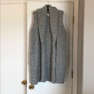 Lou & Grey sleeveless sweater vest